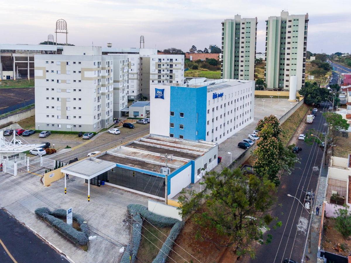 Ibis Budget Araraquara Hotel Exterior photo